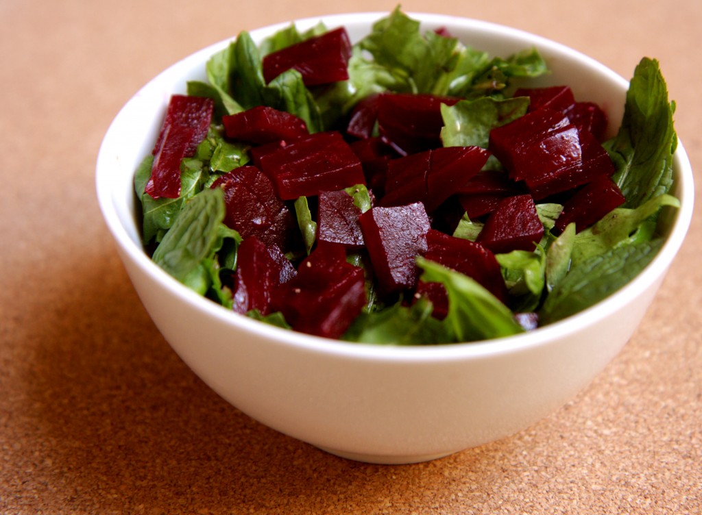 Salada de beterraba e rúcula 